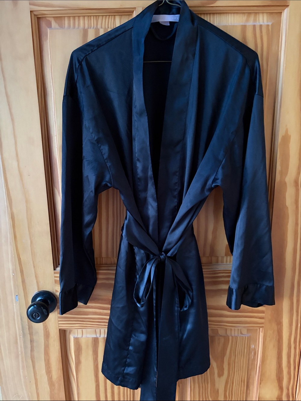Victoria's Secret Black Satin Tie-Waist Robe - One Size